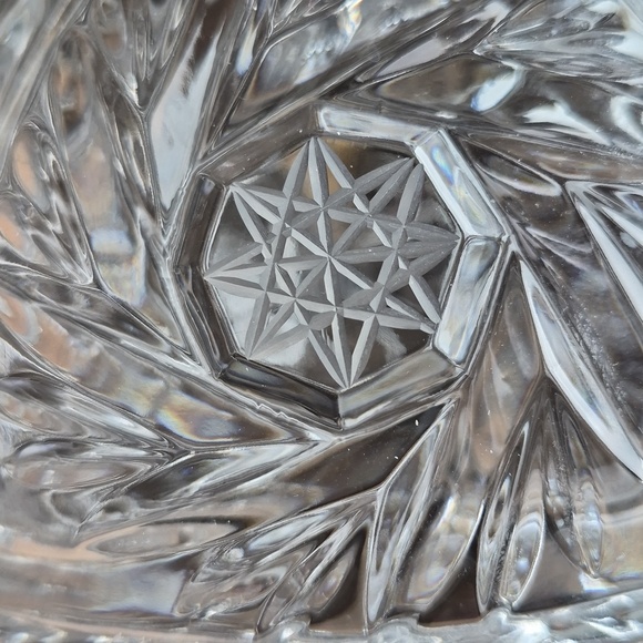 Vintage Pressed Glass Crystal Candy Bowl/Dish with Lid - Picture 2 of 5